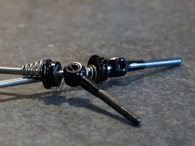 Serrages Rapides Axe Titane Noir, photo 3