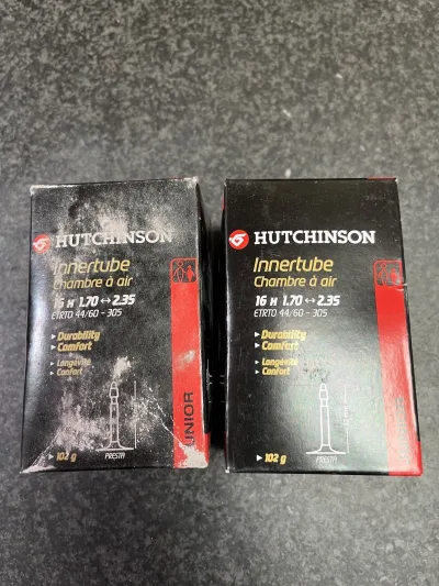 x2 Chambres à air HUTCHINSON Junior 16" x1.70/2.35